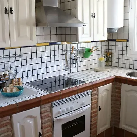 Holiday home Casa Almendros Canillas de Albaida